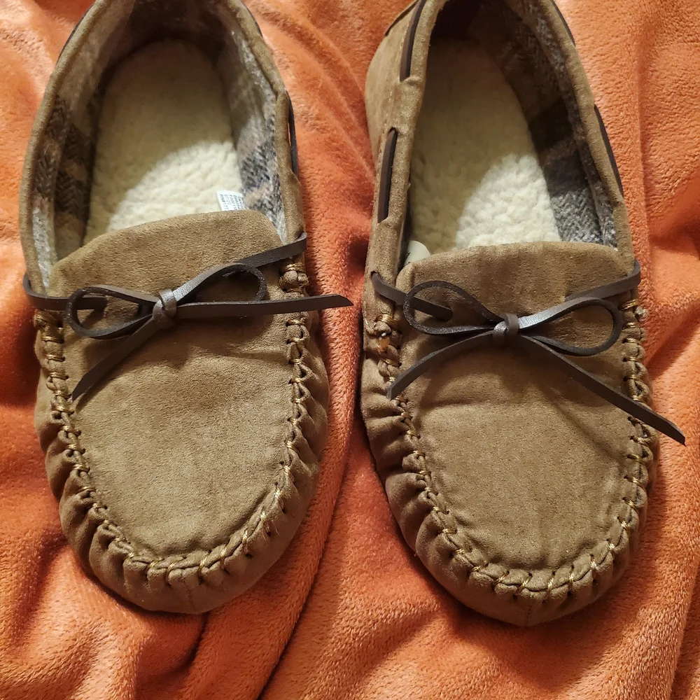 Cat & Jack Tan Kids Moccasins